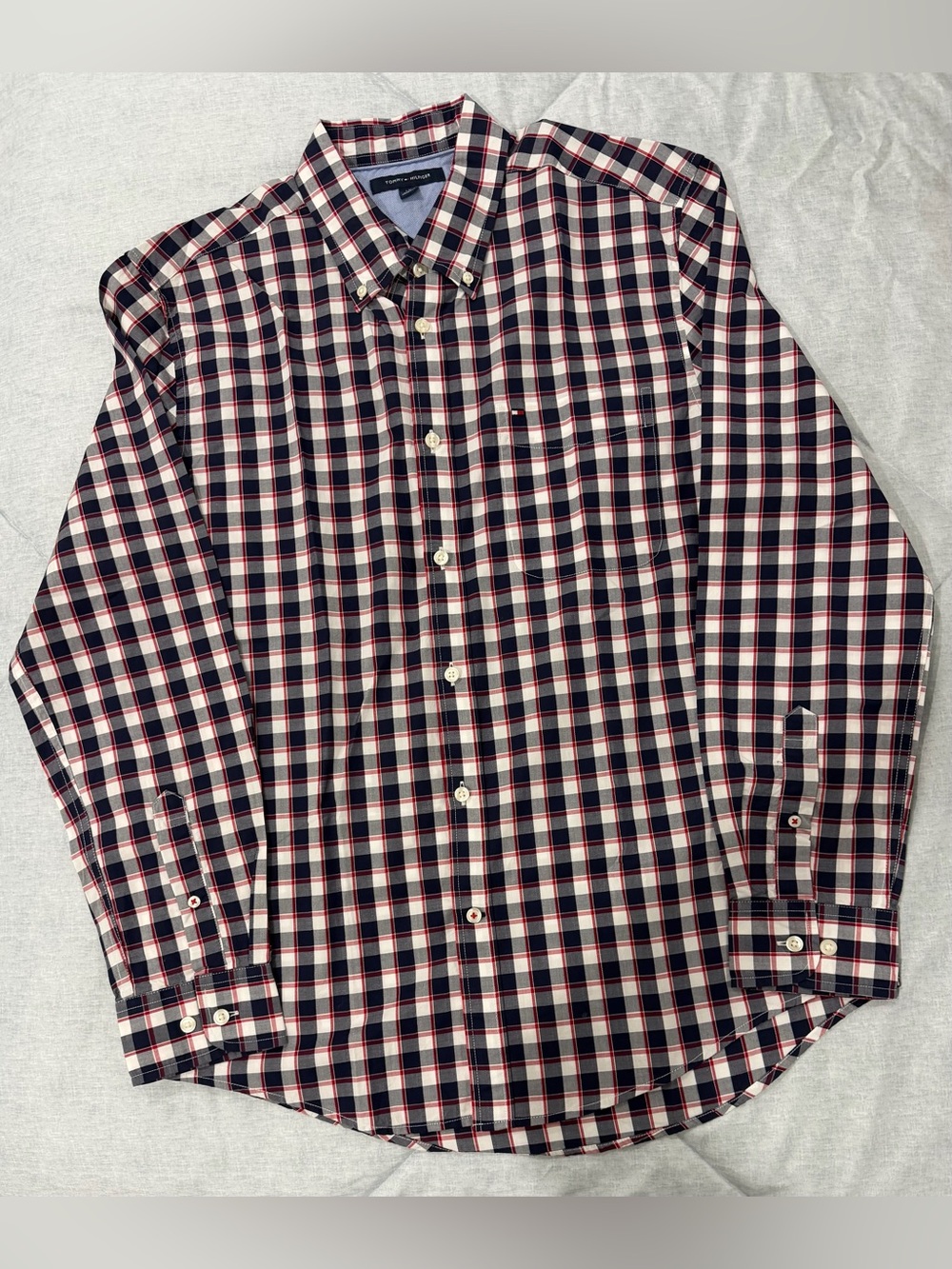 Tommy Hilfiger Long-Sleeve Button-Down Plaid Shirt